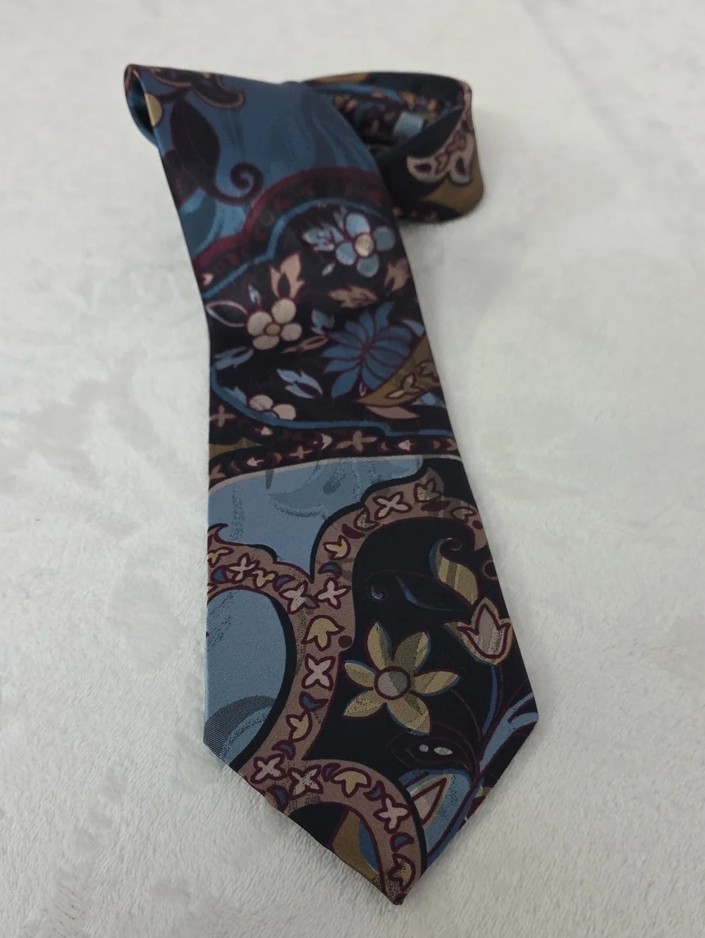 Wembley USA Skinny Tie Blue Burgundy Floral Paisley Art Nouveau